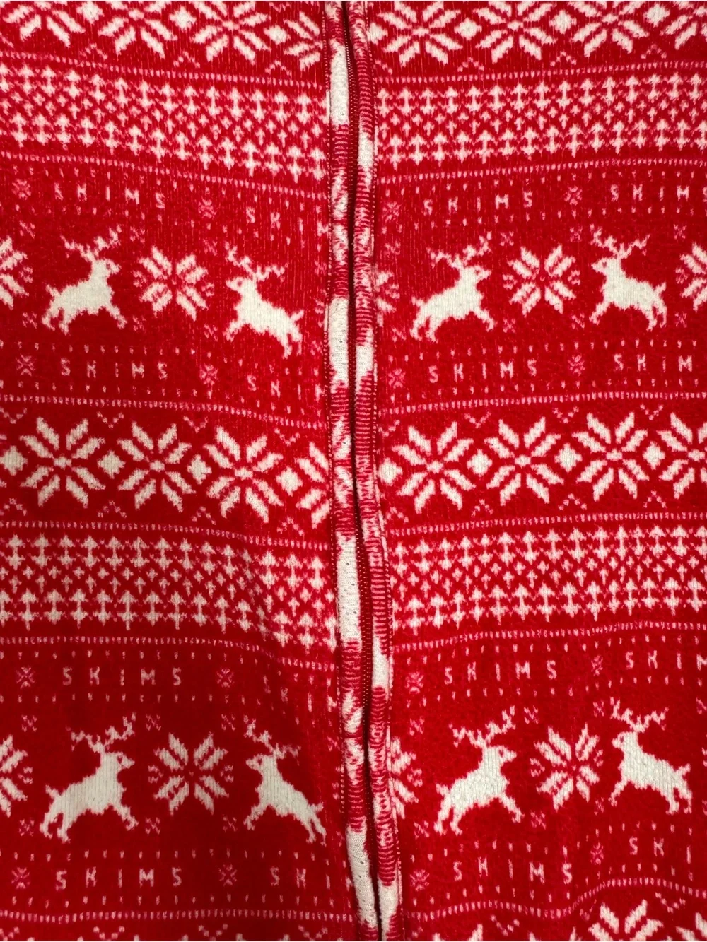 Skims Baby Red and White reindeer Christmas zip up pajamas 12m